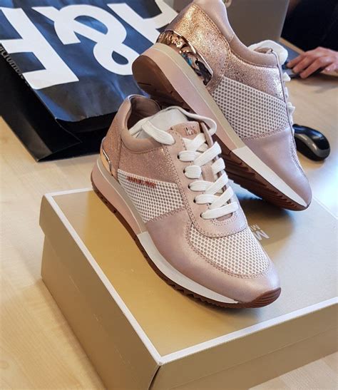 michael kors gympen dames wit|michael kors rose gold trainers.